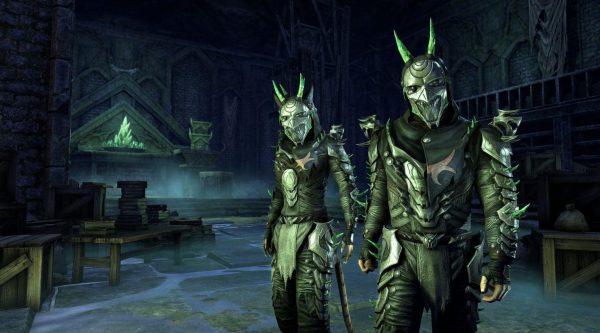 Одеяние драконьего жреца культа Новой Луны / New Moon Dragon Cult Garb